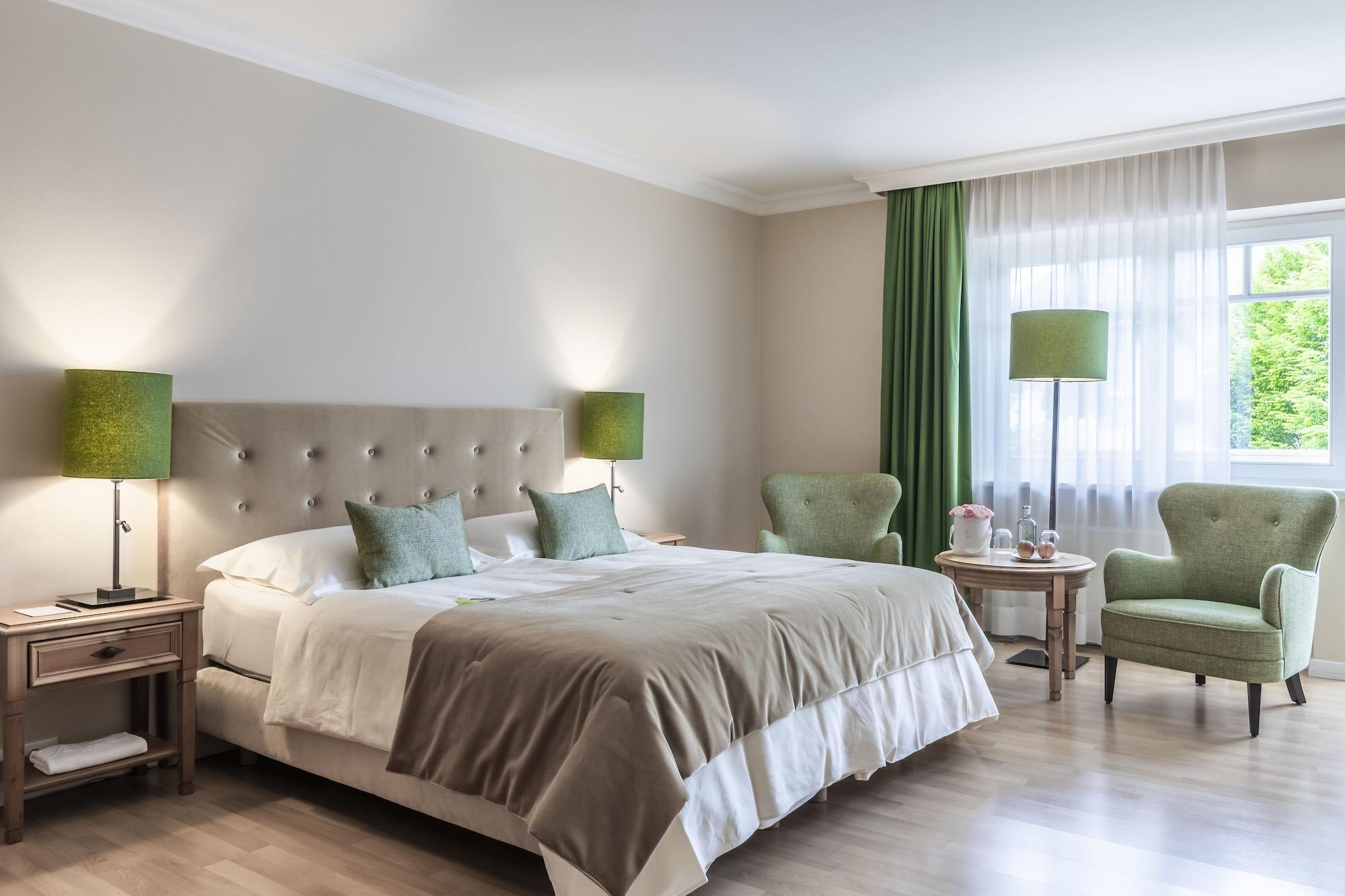 Hotel Pienzenau Am Schlosspark Μεράνο Εξωτερικό φωτογραφία