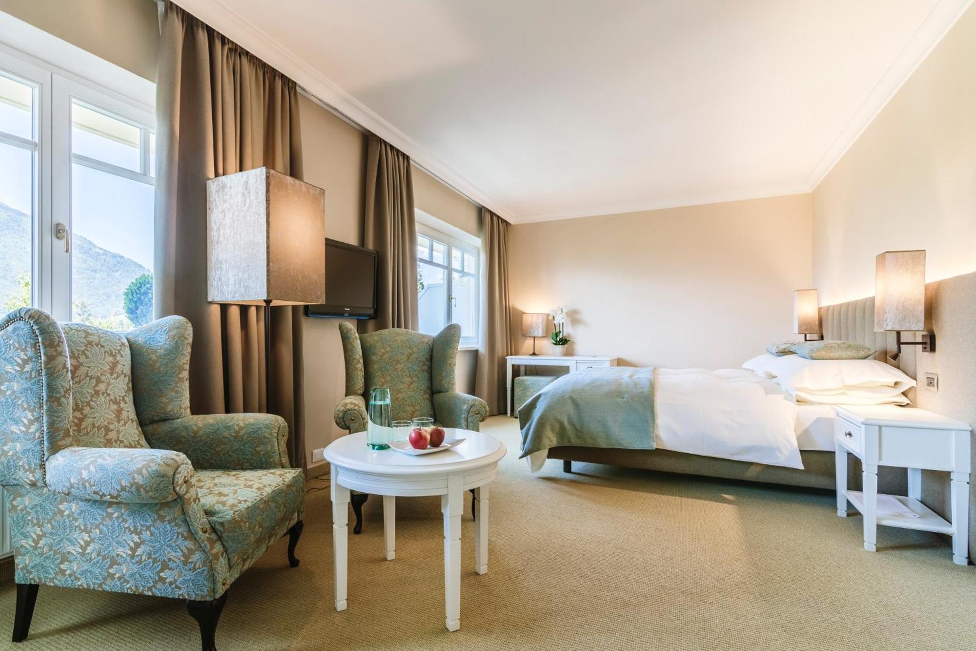 Hotel Pienzenau Am Schlosspark Μεράνο Εξωτερικό φωτογραφία