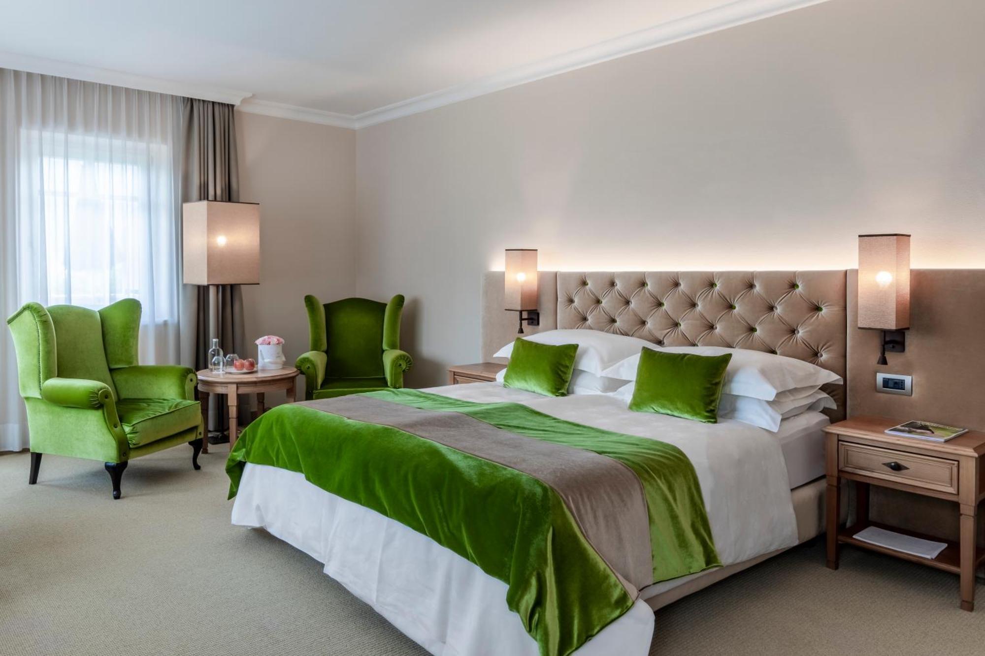Hotel Pienzenau Am Schlosspark Μεράνο Εξωτερικό φωτογραφία