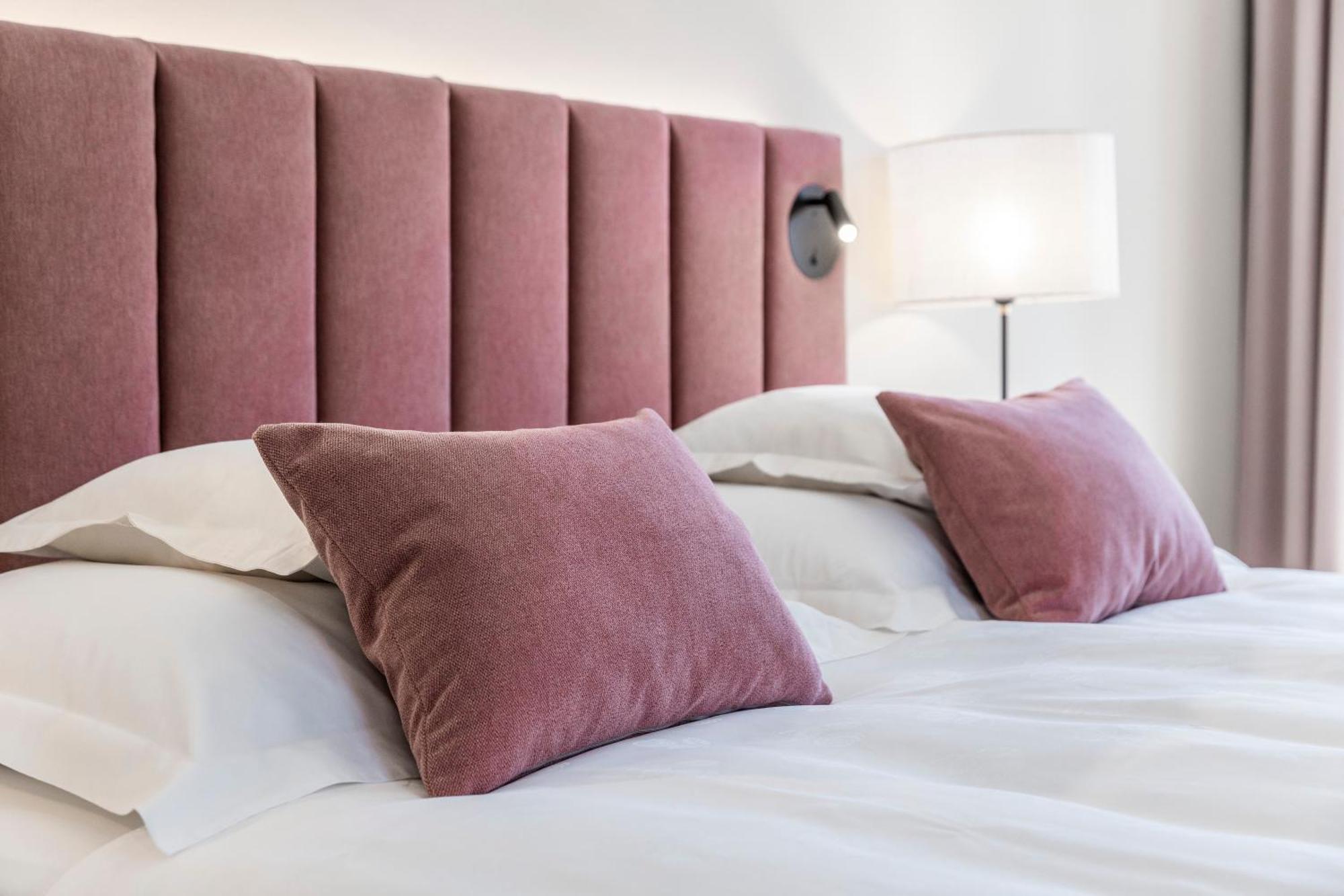 Hotel Pienzenau Am Schlosspark Μεράνο Δωμάτιο φωτογραφία