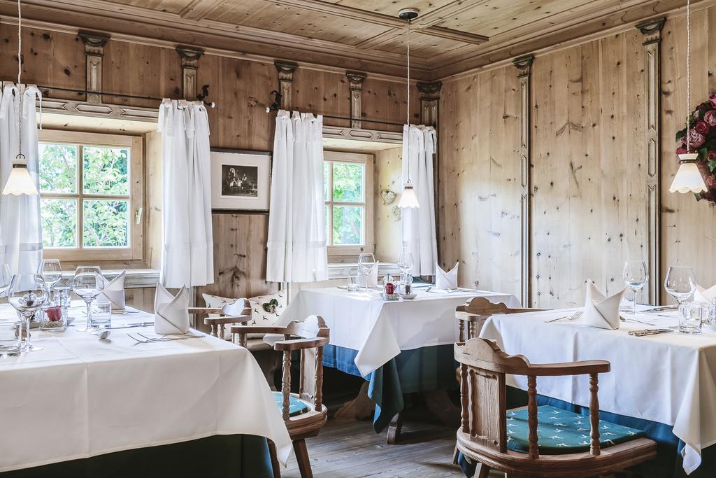 Hotel Pienzenau Am Schlosspark Μεράνο Εξωτερικό φωτογραφία