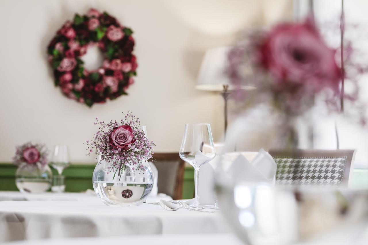 Hotel Pienzenau Am Schlosspark Μεράνο Εξωτερικό φωτογραφία